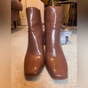 Jennifer Lopez (JLO) Brown Women's Boots